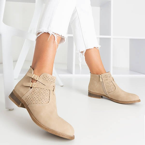 Бежеві чоботи з орнаментом Arson - Взуття