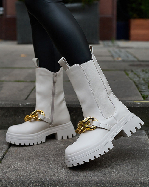 Жіночі черевики з ланцюжком бежевого кольору Evves- Footwear