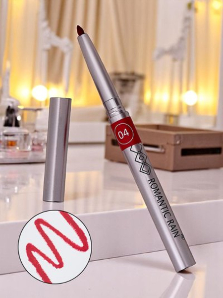 Олівець для губ у відтінку Carmen