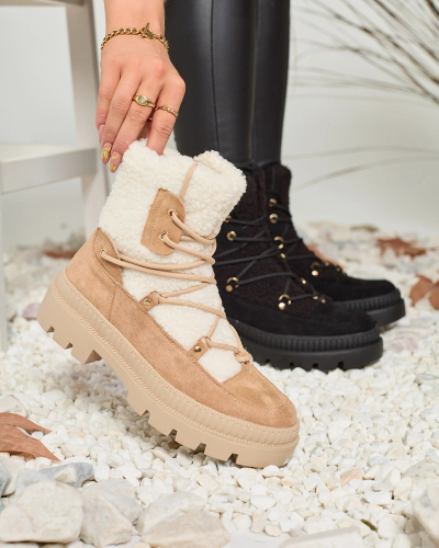 Royalfashion Béžové dámské traperské boty s ovčí kůží Getatsa