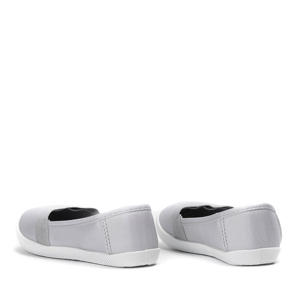 Srebrne dziewczęce slip - on Aurelina - Obuwie