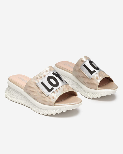 Жіночі бежеві блискучі тапочки з написом Соша- Взуття