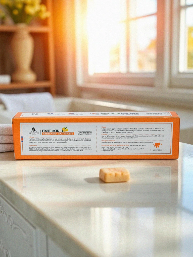 Bělicí zubní pasta s ovocnou příchutí