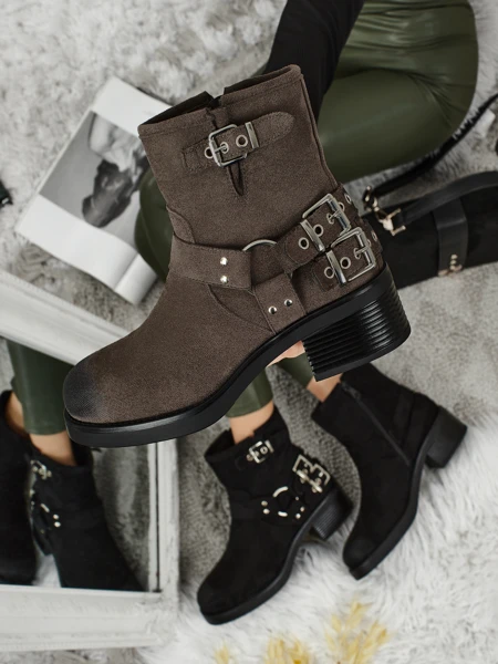 Жіночі ботильйони з екозамші з пряжками Valtos