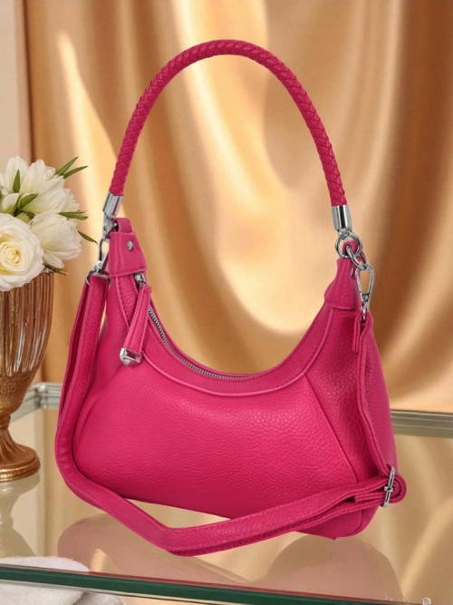 Royalfashion Маленька жіноча сумочка з екошкіри з декоративним ремінцем Lacquea