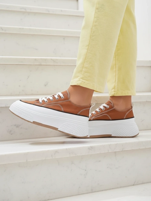 Royalfashion Жіночі платформи Кросівки Beemes