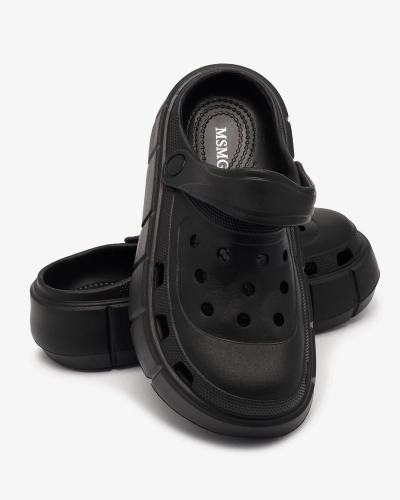 Royalfashion Černé dámské žabky s prolamovaným lemem Mightty