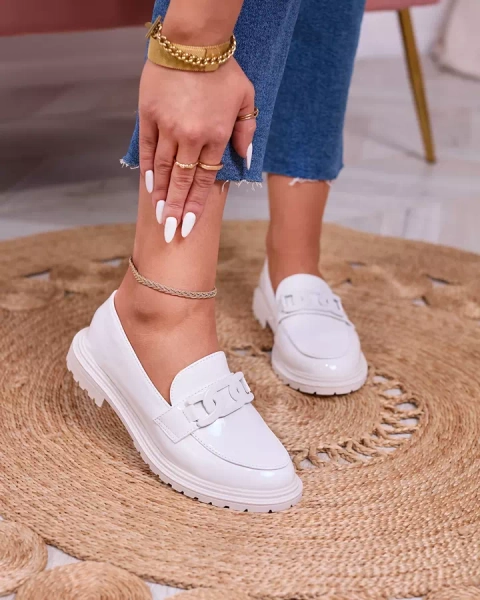 Royalfashion Bílé lakované mokasíny pro ženy Dafench