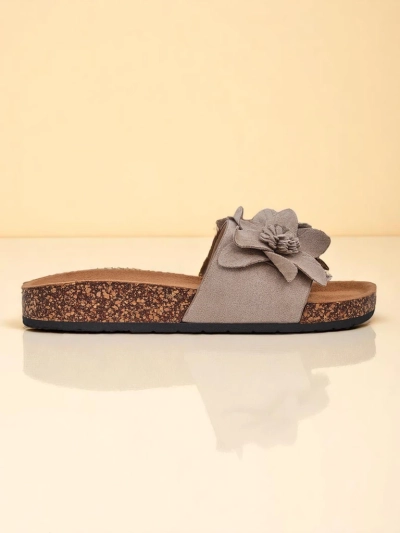 Royalfashion Жіночі шльопанці з квітами Foules