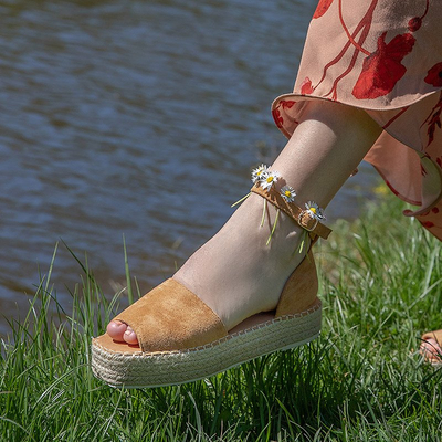 Světle hnědé dámské sandály na platformě Dalila - Obuv