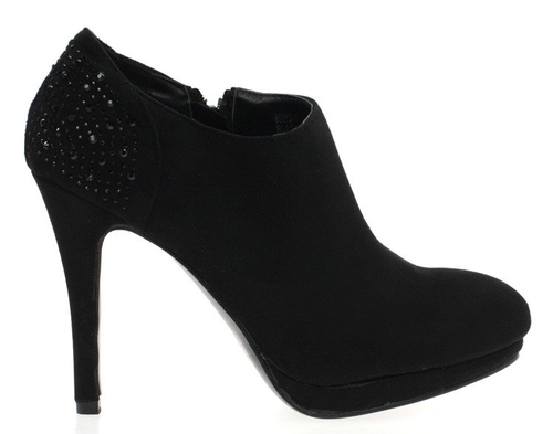Czarne botki na słupku - Obuwie