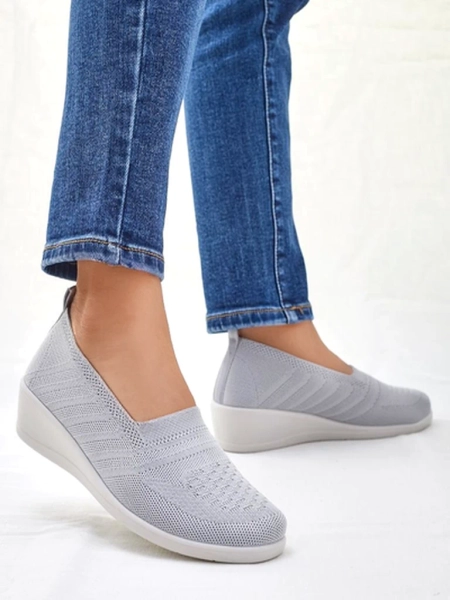 Royalfashion Жіночі мокасини на низькому підборі Epoles