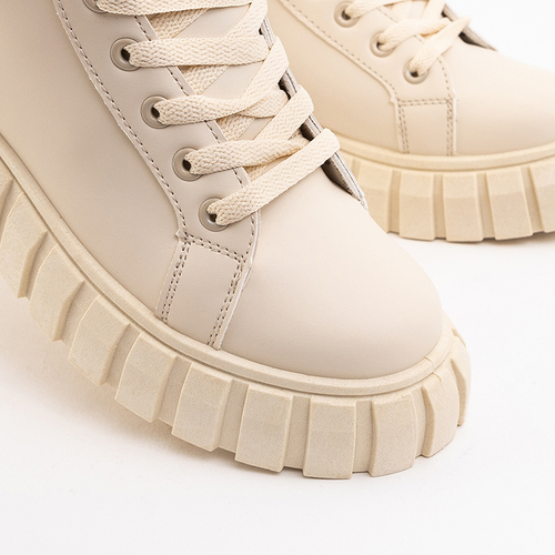 Бежеві жіночі черевики Namiko