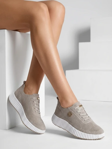 Royalfashion Жіночі спортивні кросівки на шнурівці Tobin