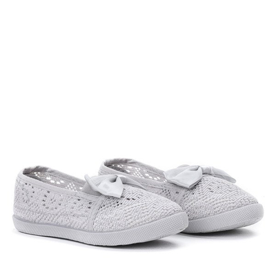 OUTLET Сірі жіночі кросівки з атласним бантом Sugar Boomb - Взуття