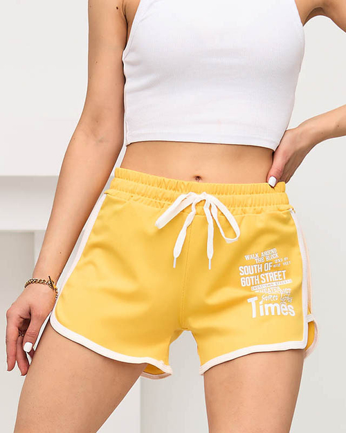 Жовті жіночі шорти з написами