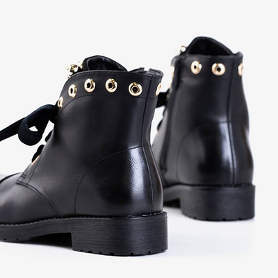 Černé tašky s dekoracemi Havelte - obuv