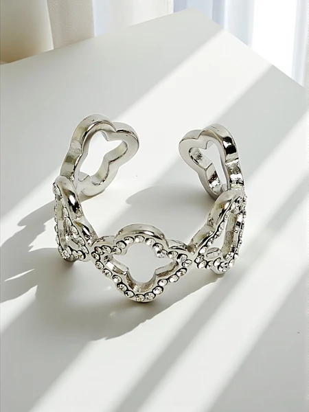 Bransoletka Ariadne Silverita z krystaly – stříbrná, geometrický vzor glamour