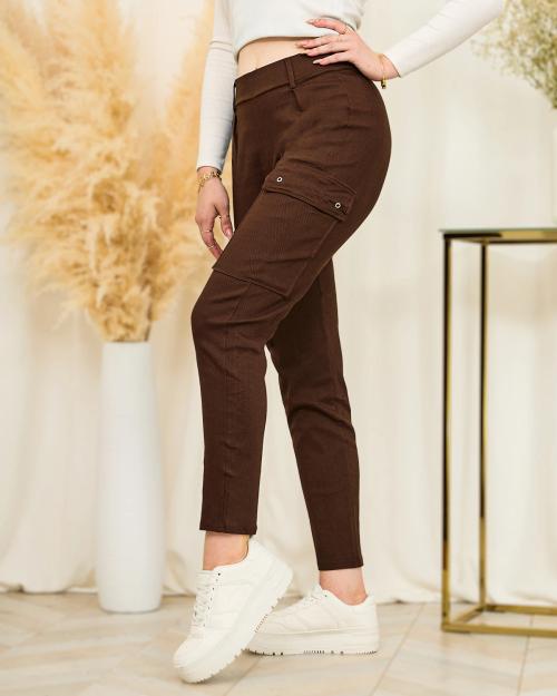 Royalfashion Жіночі прямі бойові штани темно-коричневого кольору