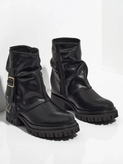 Vyšší dámské kotníkové boty z eko kůže Lunara