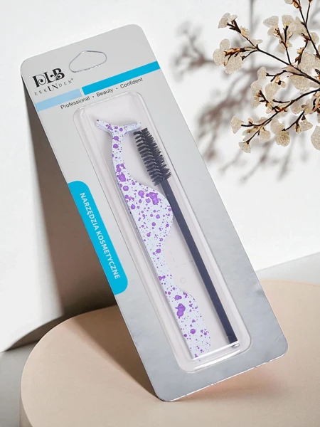 Sada na úpravu řas – pinzeta na umělé řasy a kartáček