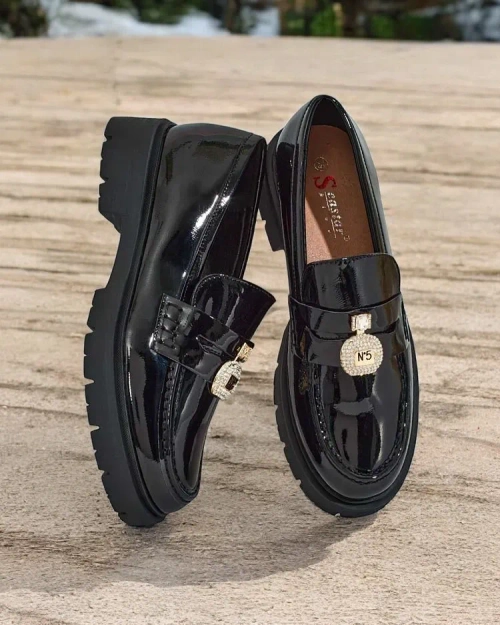 Royalfashion Жіночі лаковані мокасини Bemies