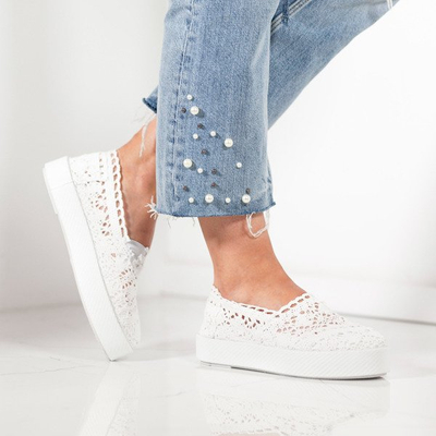 Білі мереживні кросівки в стилі ковзання на Bari - Взуття 1
