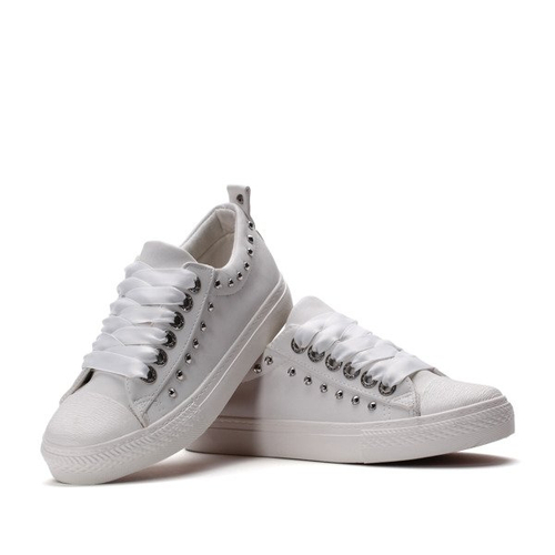 Białe sportowe tenisówki - Obuwie