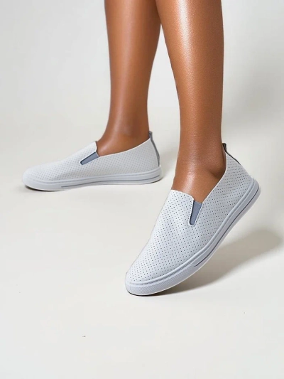 Royalfashion Dámské perforované slip-on boty Eppes