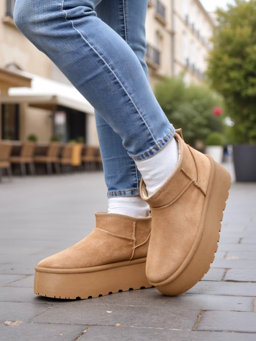 Жіночі черевики на платформі Royalfashion a'la Dagodo