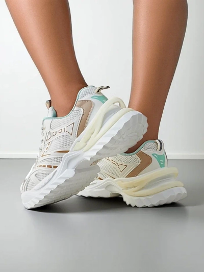 Royalfashion Dámské sportovní sneakers na silnější podešvi Nettes