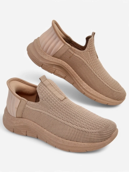 Жіночі сліпони Selene Бежеві – зручні кросівки на плоскій підошві
