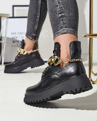 Чорні жіночі черевики з вирізами Neriso