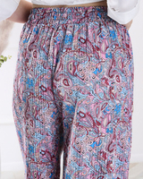 Ecru || růžová || Světle růžová