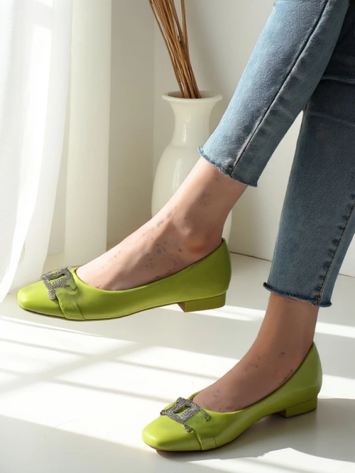 Royalfashion Жіночі балерини з бантом Frelie