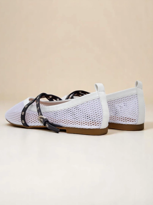 Балетки Royalfashion Calista Bianca – сітчасті білі жіночі туфлі з чорними ремінцями