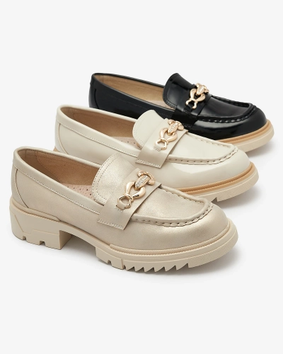 Černé lakované dámské mokasíny s řetízkem Sotella - Obuv