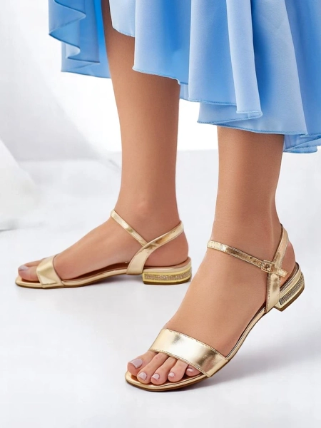 Royalfashion Dámské sandály s plochou podrážkou Aronies