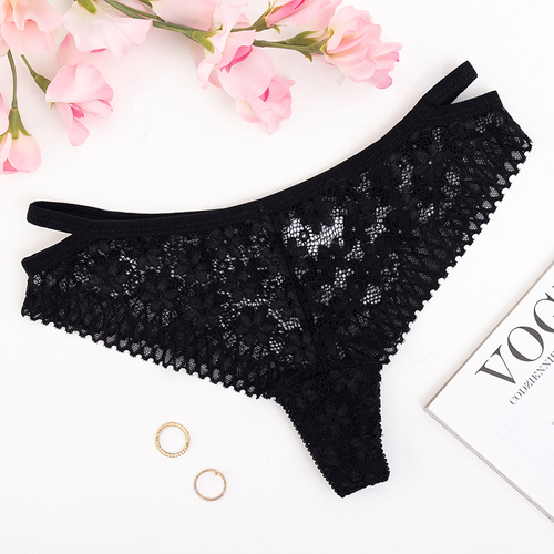 Чорні жіночі мереживні трусики