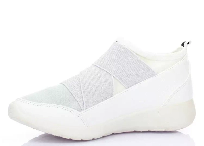 OUTLET Bílá a stříbrná sportovní obuv - Obuv