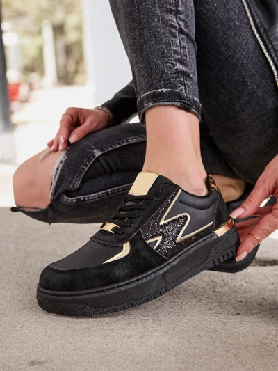 Жіночі спортивні кросівки Royalfashion Noetu