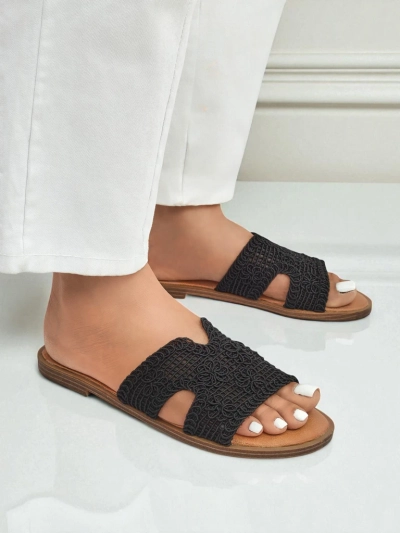 Rpyalfashion Dámské sandály s ozdobným páskem Braida