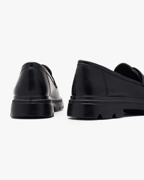 Жіночі мокасини з екошкіри чорного кольору Raffiv- Footwear