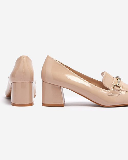 Лаковані жіночі туфлі-мокасини кольору nude Welmok- Взуття