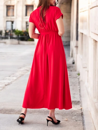 Royalfashion Dámské midi šaty s překříženým výstřihem, krátkými rukávy a opaskem