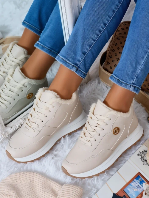 Royalfashion Утеплені жіночі кросівки з хутром Casot