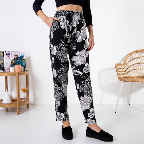 Чорні жіночі штани з принтом