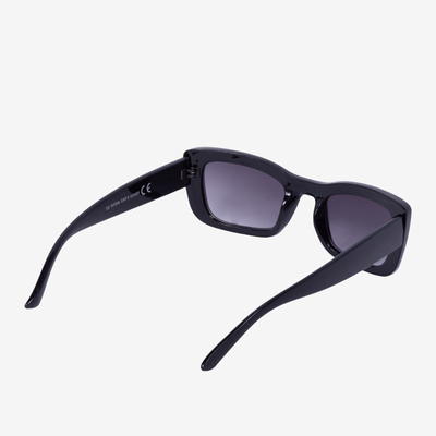 Чорні жіночі тонкі сонцезахисні окуляри