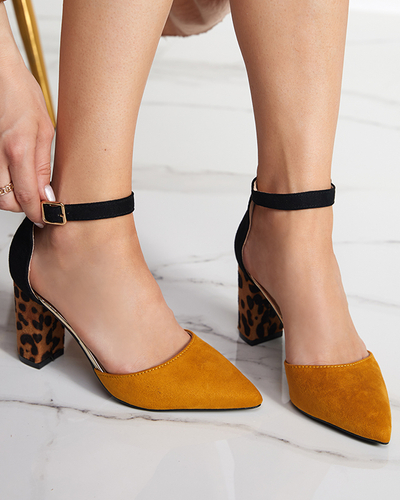 Hořčičné sandály na sloupku s módním vzorem Herino - Obuv