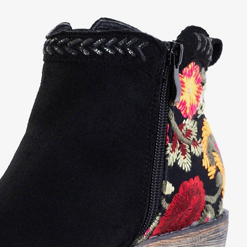 Чорні жіночі черевики з декоративною вишивкою Хастіелі - Взуття